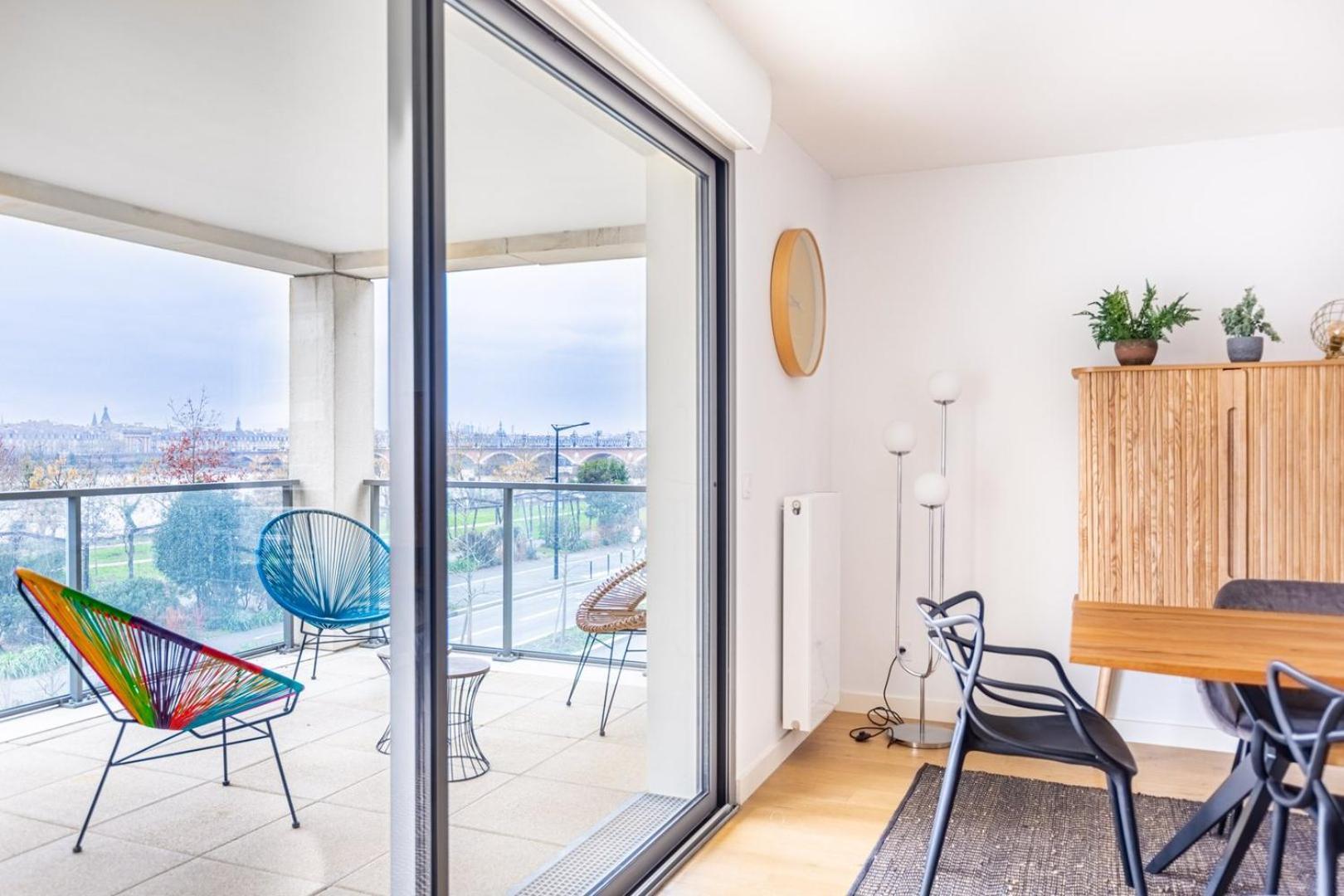 Guestready - Peaceful Escape In La Bastide Apartment Bordeaux Ngoại thất bức ảnh